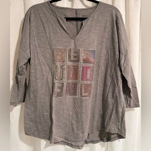 Woman’s Long Sleeve Shirt - Size L